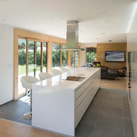 Montana- Year Шале Шамони