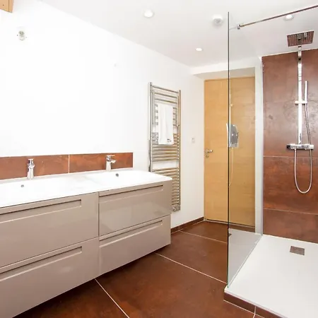 Montana- Year * Шамони