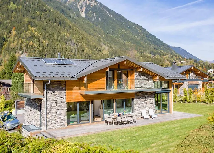 Montana- Year Chalet *