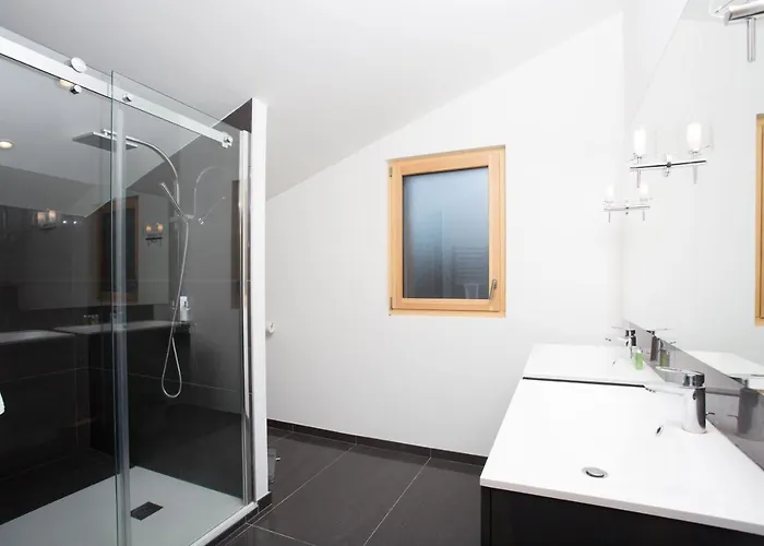 Montana- Year Chalet *