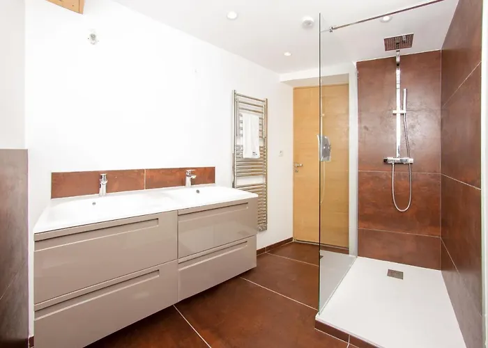 Montana- Year * Chamonix