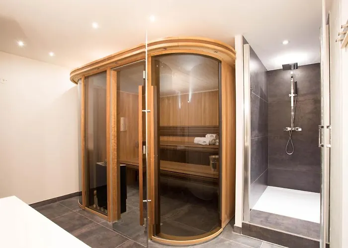 Montana- Year Chalet