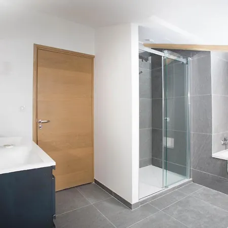 Alpesi faház Montana- Year *